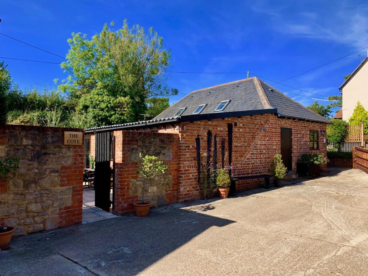 Little Upton Farm Cottages Ryde  Extérieur photo