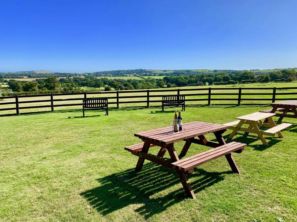 Little Upton Farm Cottages Ryde  Extérieur photo