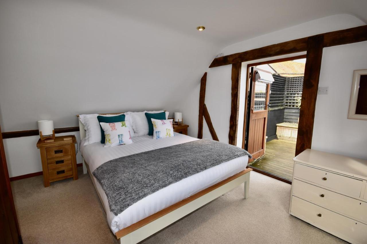Little Upton Farm Cottages Ryde  Extérieur photo